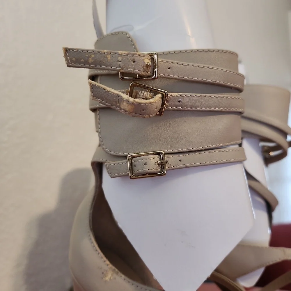 Bebe beige high heels size 6